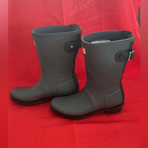Hunter Short Matte Women’s Rain Boot - Picture 2 of 5